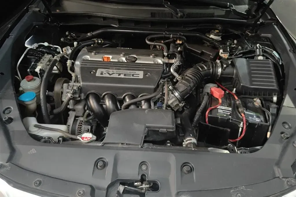 2016 Honda Crosstour 2.4L 197HP L4 5AT,autocango,china used car exporter,china ev exporter,chinese used car exporter,chinese used ev exporter