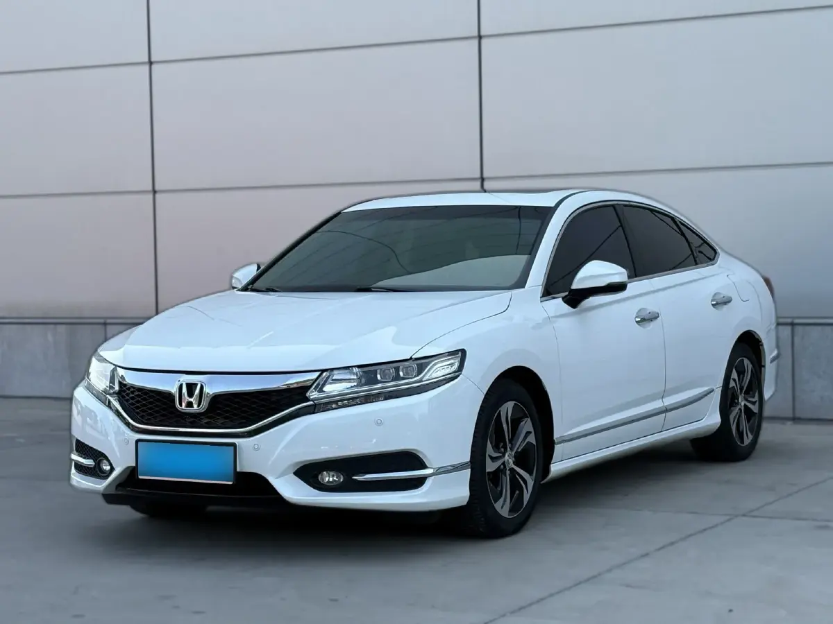 2015 Honda Spirior 2.4L 208HP L4 8DCT
