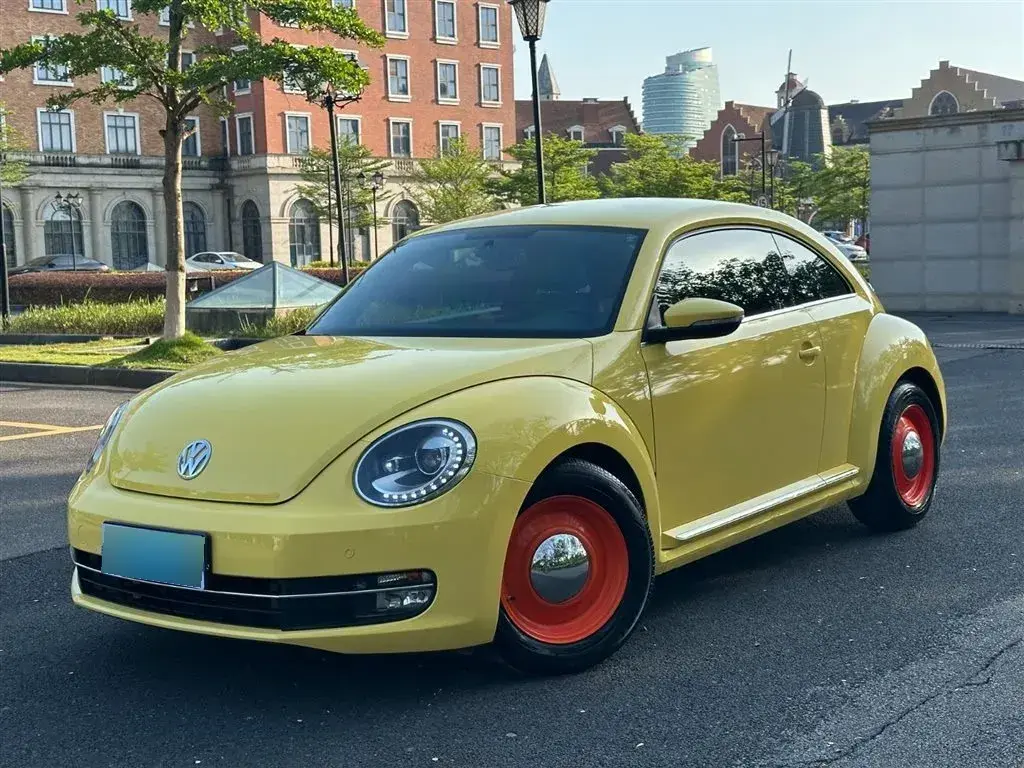 2015 Volkswagen Beetle 1.2T 105HP L4 7DCT