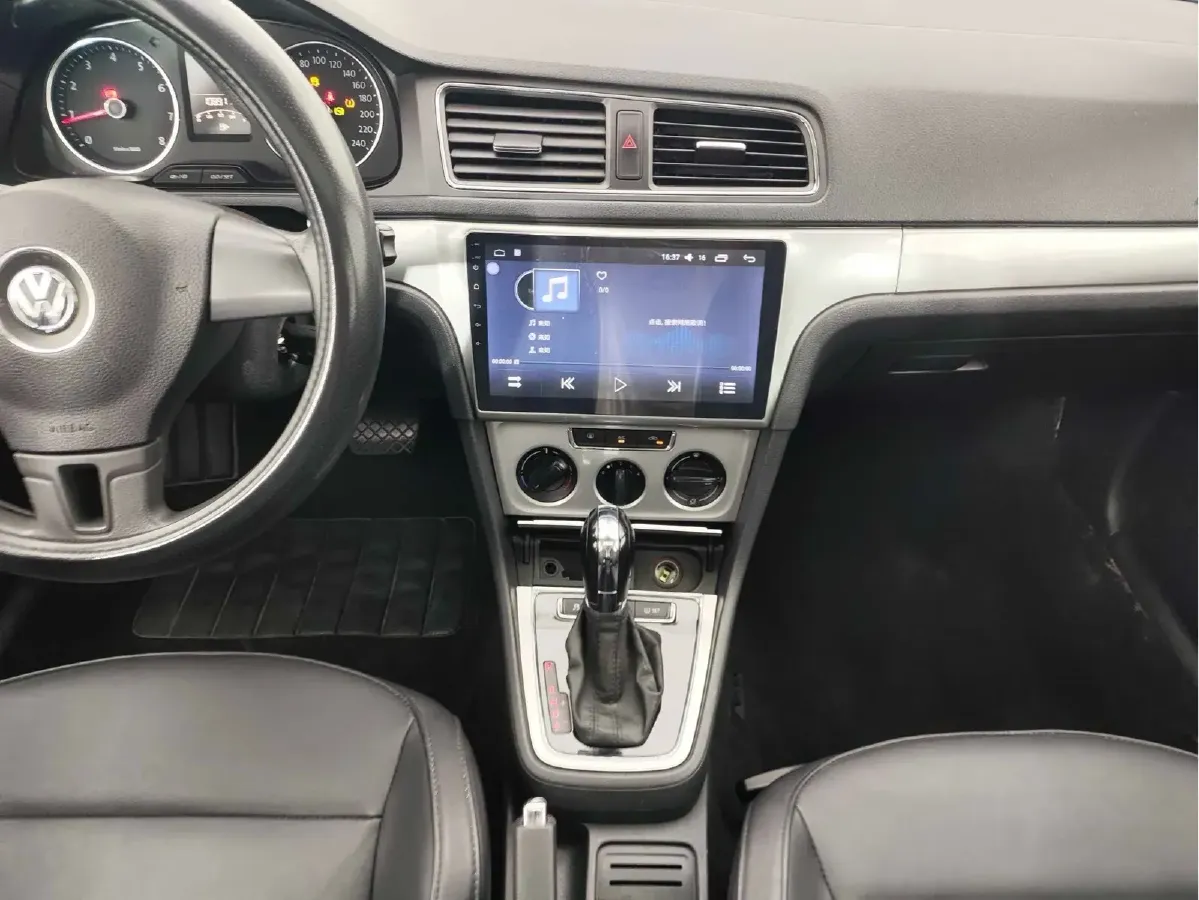 2013 Volkswagen Gran Lavida 1.6L 110HP L4 6AT,autocango,china used car exporter,china ev exporter,chinese used car exporter,chinese used ev exporter