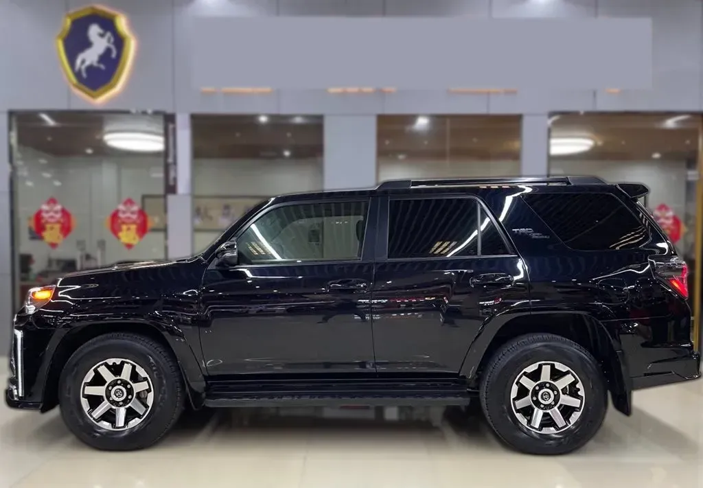 2022 Toyota 4Runner 4.0L 273HP V6 5AT,autocango,china used car exporter,china ev exporter,chinese used car exporter,chinese used ev exporter