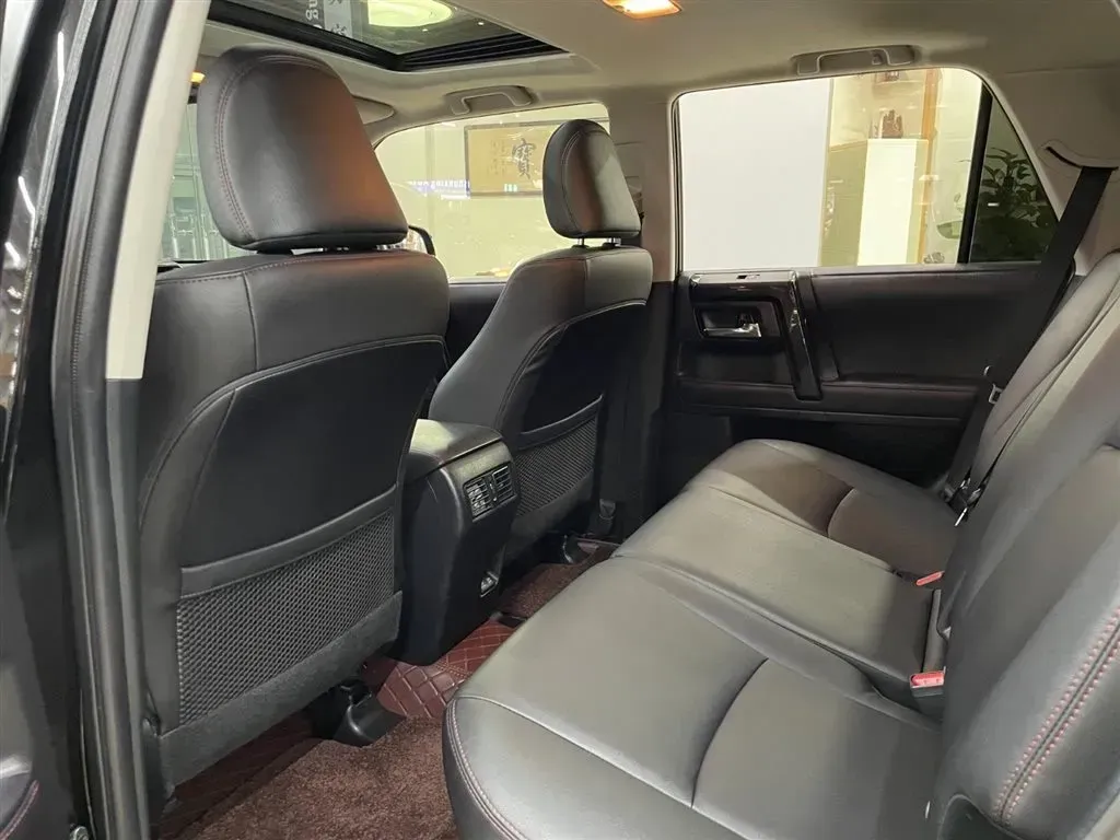 2022 Toyota 4Runner 4.0L 273HP V6 5AT,autocango,china used car exporter,china ev exporter,chinese used car exporter,chinese used ev exporter