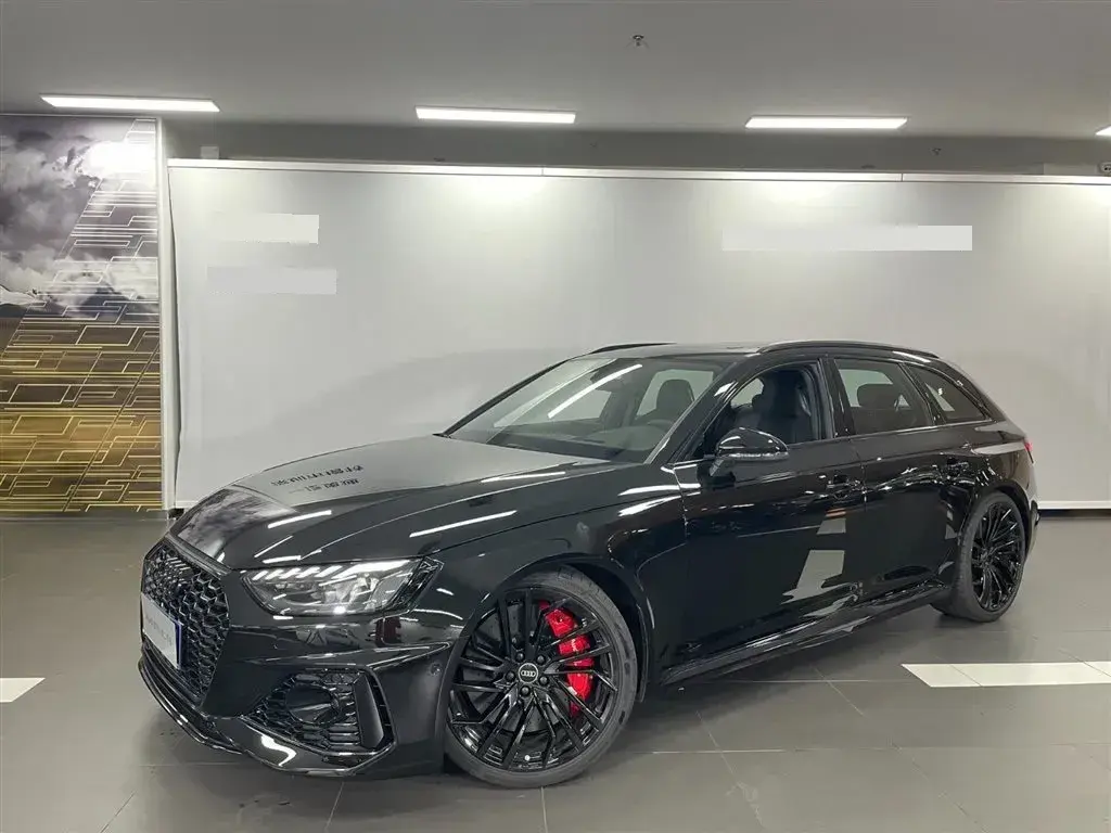 2023 Audi RS 4 2.9T 450HP V6 8AT