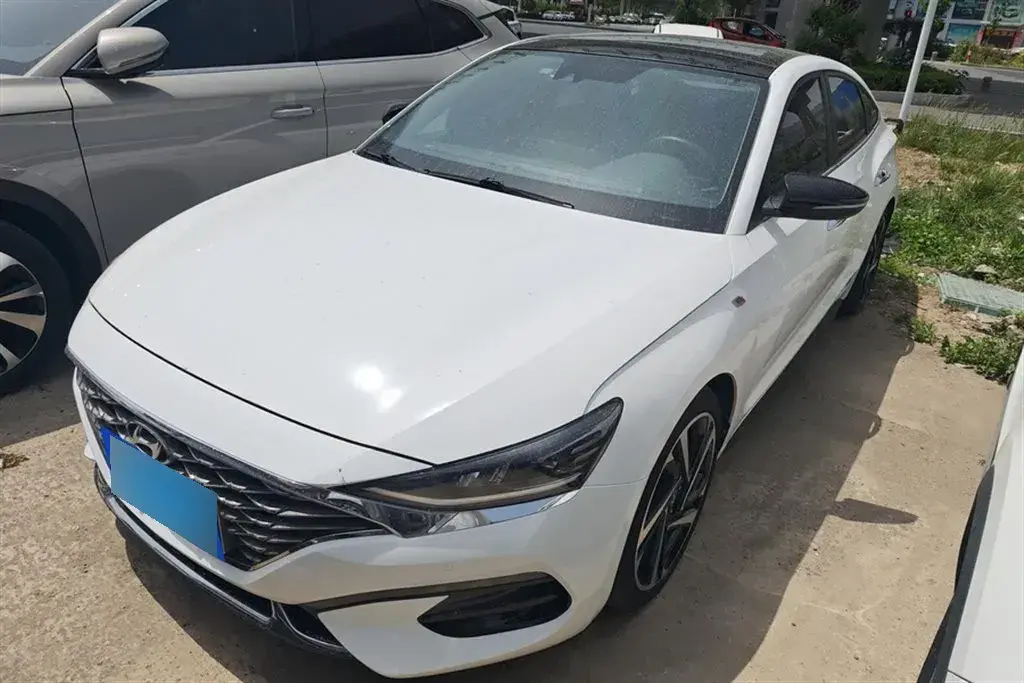 2019 Hyundai La Festa 1.6T 204HP L4 7DCT