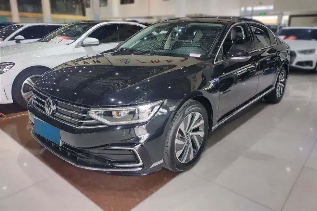 2022 Volkswagen Tayron GTE 1.4T 150HP L4 6DCT PHEV 13KWH