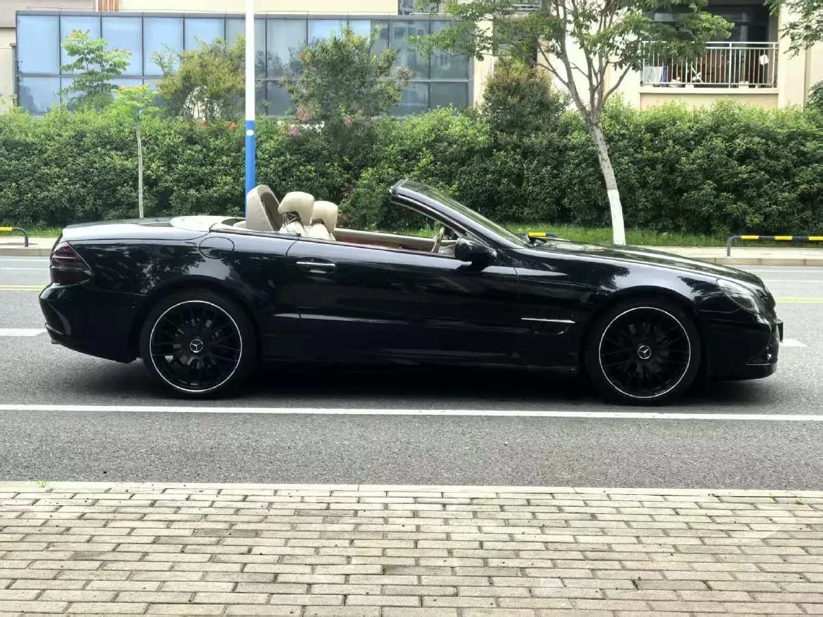 2010 Mercedes-Benz SL Class 3.0L 231HP V6 7AT,autocango,china used car exporter,china ev exporter,chinese used car exporter,chinese used ev exporter