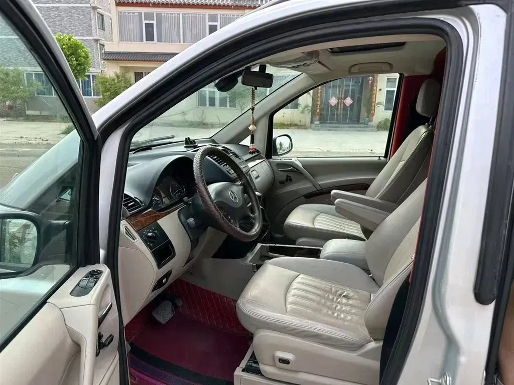 2010 Mercedes-Benz Viano 2.5L 190HP V6 5AT,autocango,china used car exporter,china ev exporter,chinese used car exporter,chinese used ev exporter