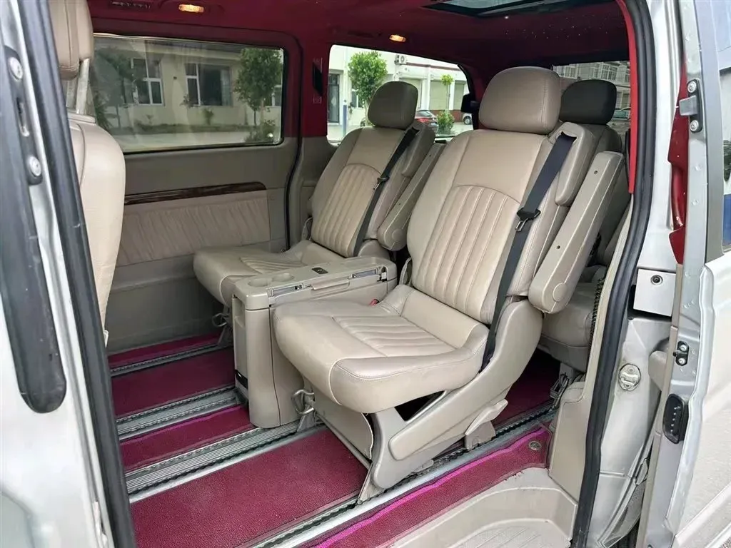 2010 Mercedes-Benz Viano 2.5L 190HP V6 5AT,autocango,china used car exporter,china ev exporter,chinese used car exporter,chinese used ev exporter