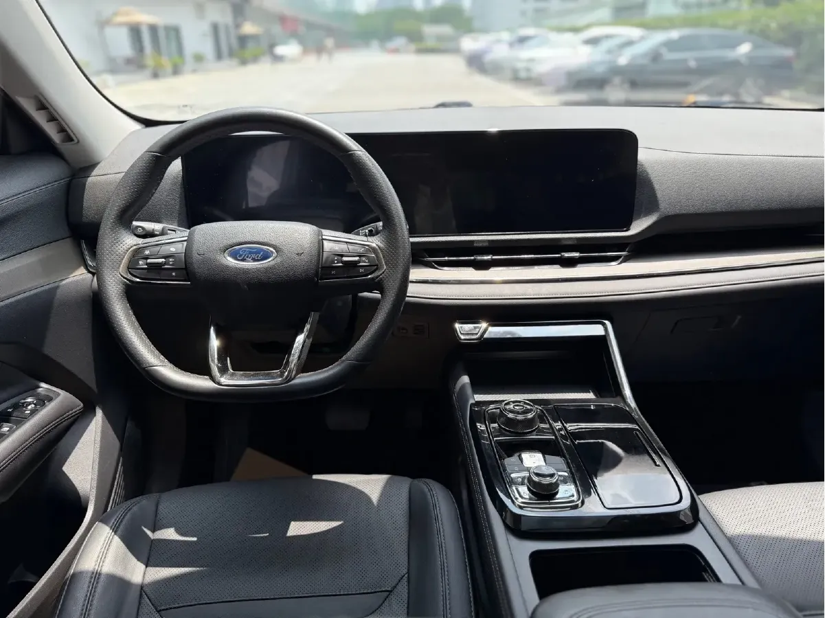 2022 Ford Equator Sport 1.5T 170HP L4 7DCT,autocango,china used car exporter,china ev exporter,chinese used car exporter,chinese used ev exporter