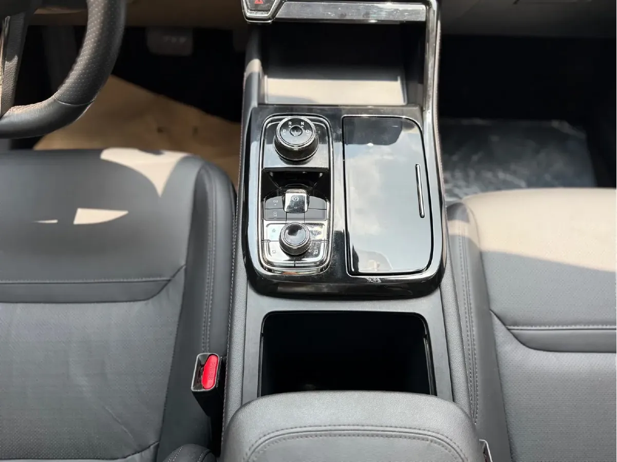 2022 Ford Equator Sport 1.5T 170HP L4 7DCT,autocango,china used car exporter,china ev exporter,chinese used car exporter,chinese used ev exporter