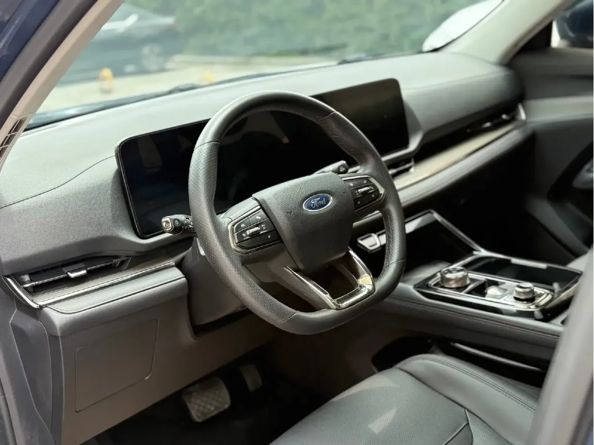 2022 Ford Equator Sport 1.5T 170HP L4 7DCT,autocango,china used car exporter,china ev exporter,chinese used car exporter,chinese used ev exporter