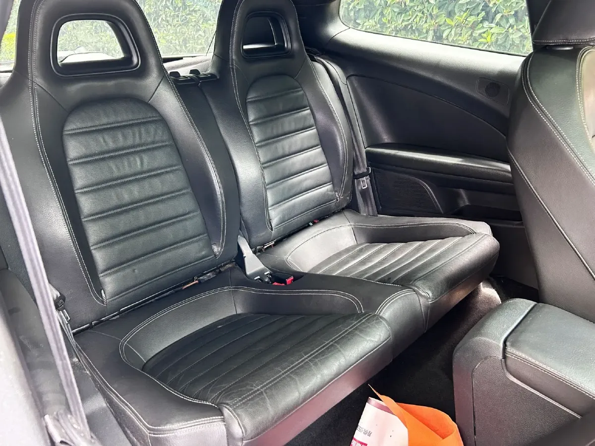 2011 Volkswagen Scirocco 2.0T 256HP L4 6DCT,autocango,china used car exporter,china ev exporter,chinese used car exporter,chinese used ev exporter