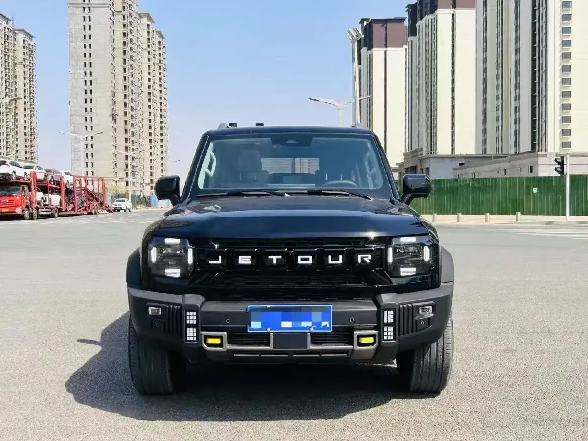 2023 Jetour Traveller 2.0T 254HP L4 7DCT