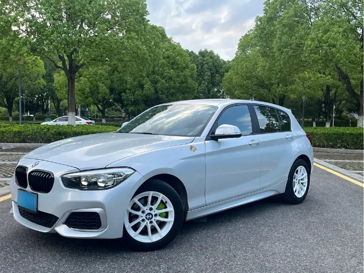 2016 BMW 1 Series 1.5T 136HP L3 8AT