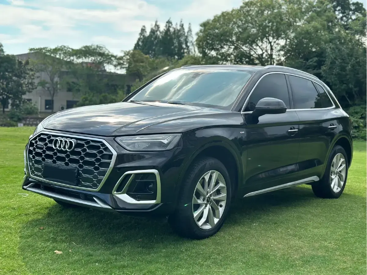 2022 Audi Q5L 2.0T 190HP L4 7DCT