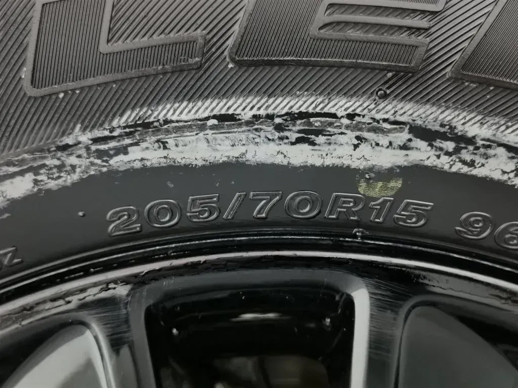 2015 Suzuki Jimny 1.3L 85HP L4 4AT,autocango,china used car exporter,china ev exporter,chinese used car exporter,chinese used ev exporter