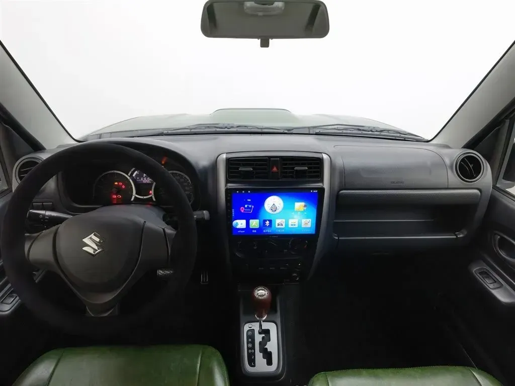 2015 Suzuki Jimny 1.3L 85HP L4 4AT,autocango,china used car exporter,china ev exporter,chinese used car exporter,chinese used ev exporter