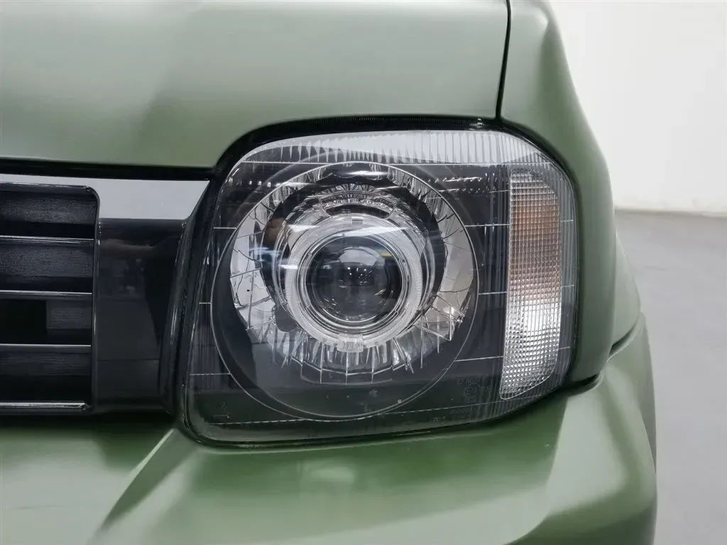 2015 Suzuki Jimny 1.3L 85HP L4 4AT,autocango,china used car exporter,china ev exporter,chinese used car exporter,chinese used ev exporter