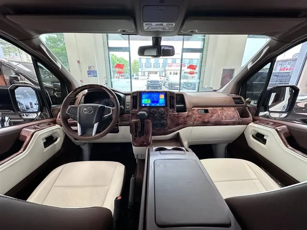 2024 Century Century 3.5L 262HP V6 E-CVT PHEV 18.1KWH,autocango,china used car exporter,china ev exporter,chinese used car exporter,chinese used ev exporter