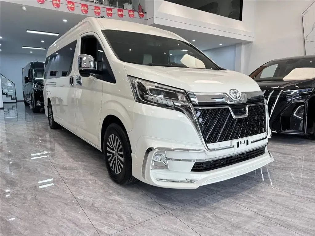 2024 Century Century 3.5L 262HP V6 E-CVT PHEV 18.1KWH,autocango,china used car exporter,china ev exporter,chinese used car exporter,chinese used ev exporter