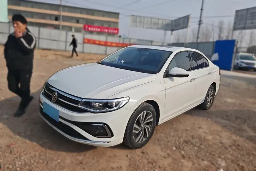 2023 Volkswagen Bora 1.2T 116HP L4 7DCT