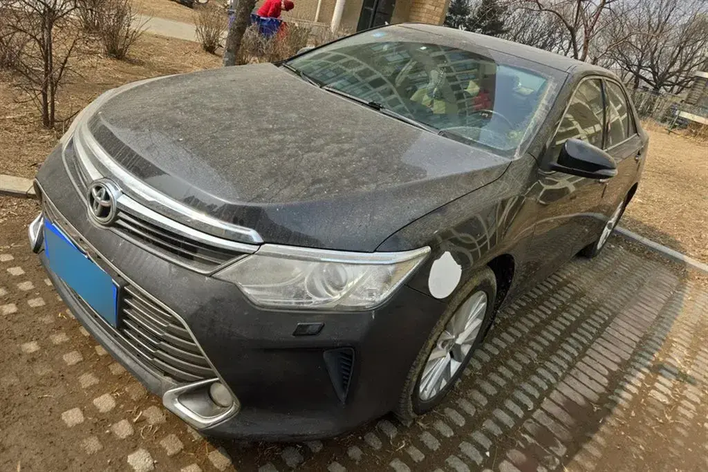 2015 Toyota Camry 2.5L 184HP L4 6AT