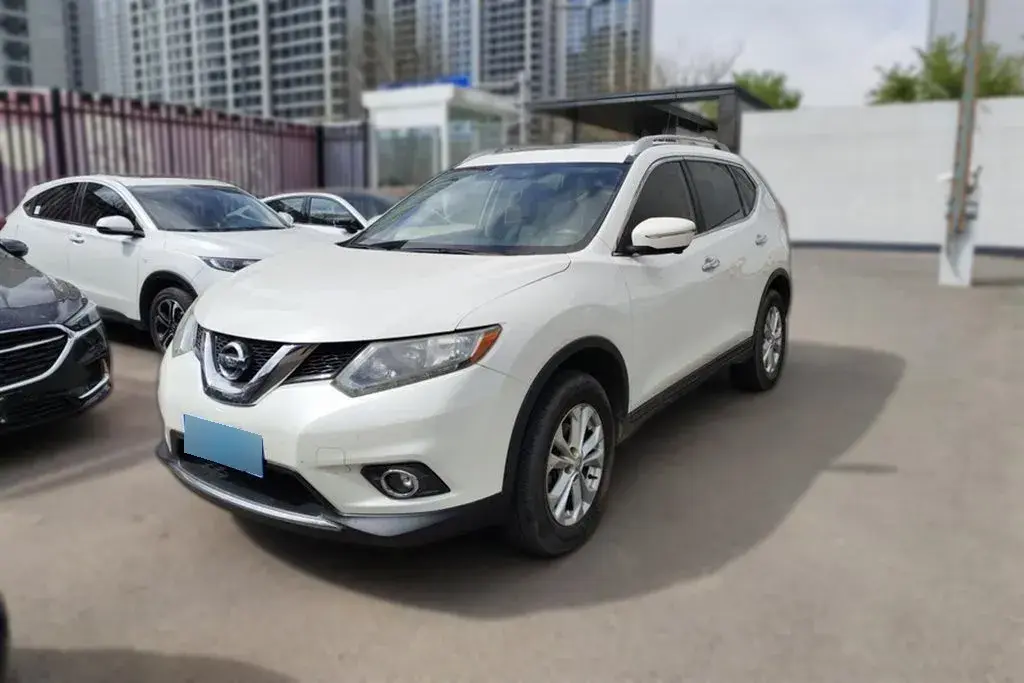 2014 Nissan X-Trail 2.0L 150HP L4 CVT