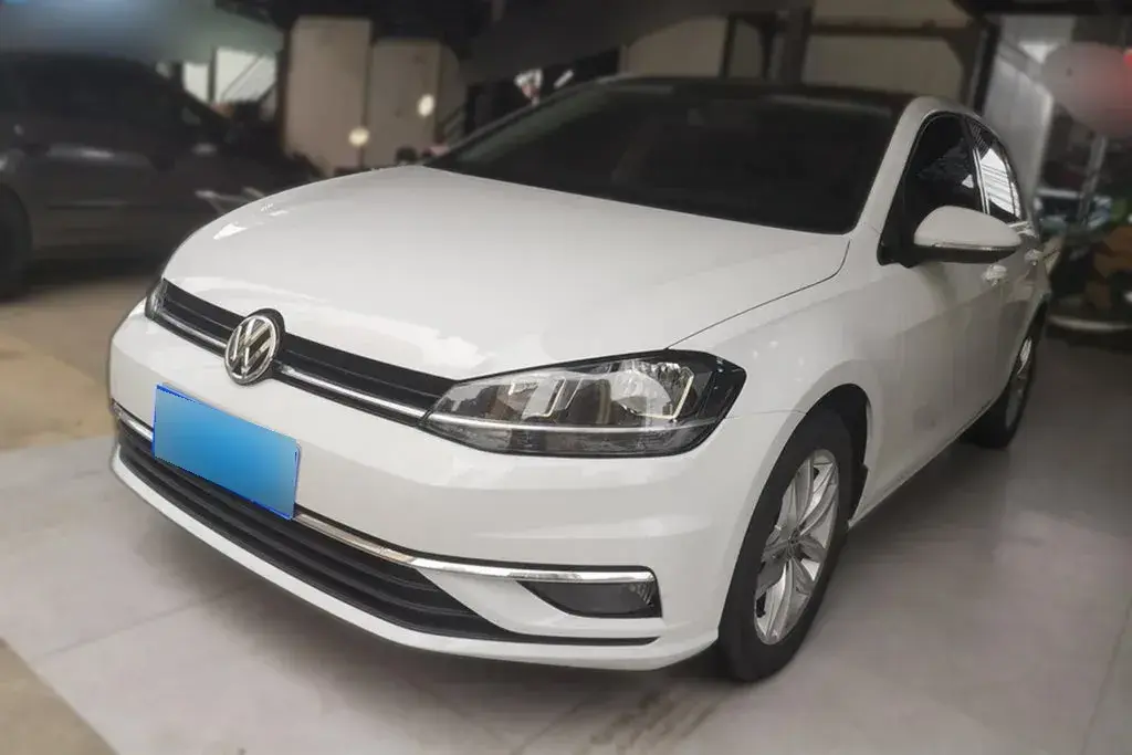 2018 Volkswagen Golf 1.6L 110HP L4 6AT