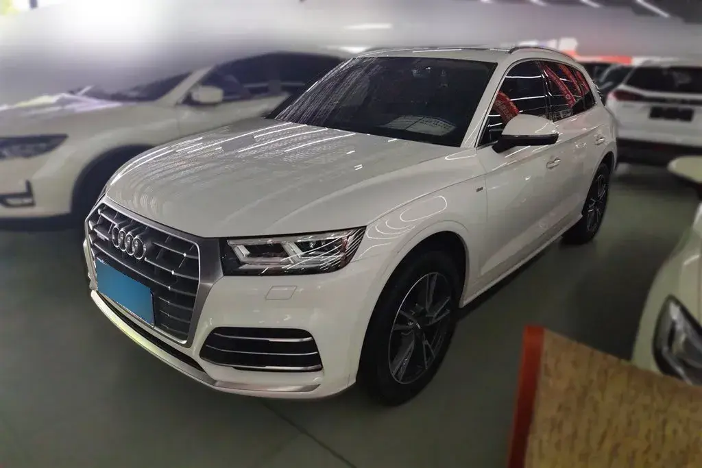 2020 Audi Q5L 2.0T 190HP L4 7DCT