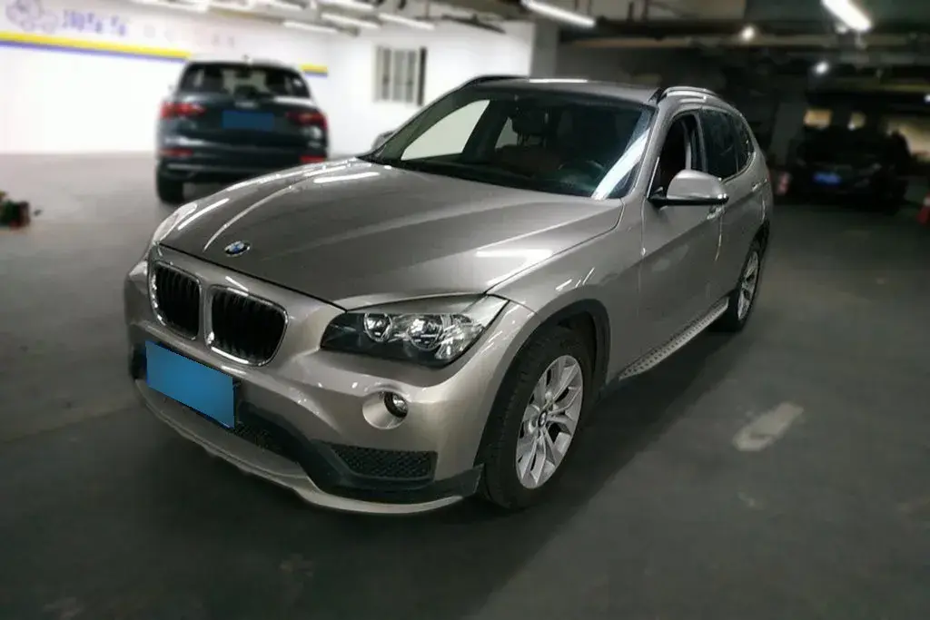 2014 BMW X1 2.0T 156HP L4 8AT