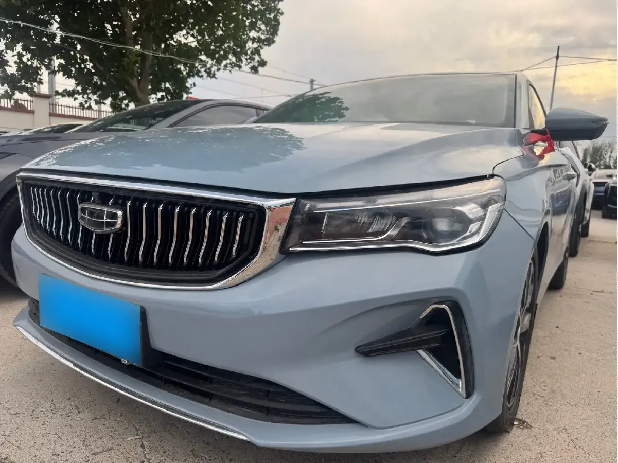 2023 Geely Emgrand 1.5L 127HP L4 CVT