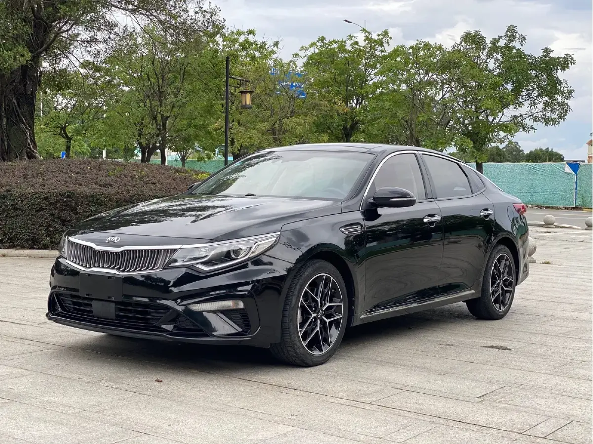 2019 Kia K5 2.0L 161HP L4 6AT