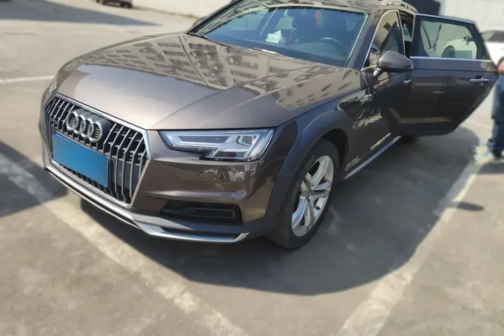 2017 Audi A4 2.0T 252HP L4 7DCT