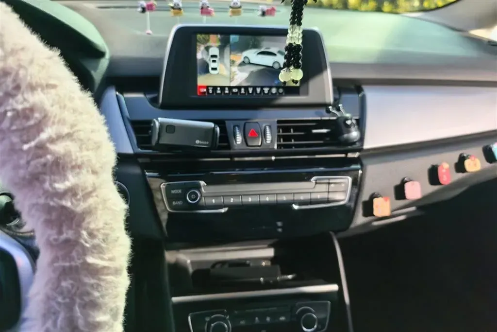 2019 BMW 2 Series SUV 1.5T 140HP L3 7DCT,autocango,china used car exporter,china ev exporter,chinese used car exporter,chinese used ev exporter