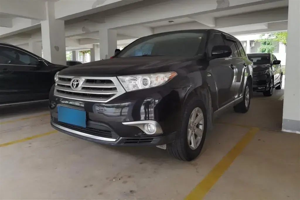 2012 Toyota Highlander 2.7L 188HP L4 6AT