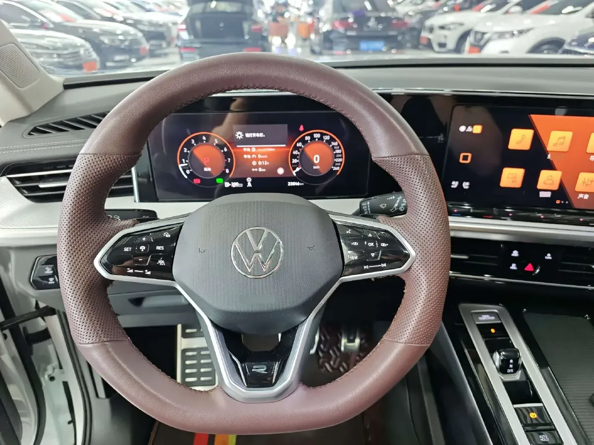 2024 Volkswagen Tavendor 2.0T 220HP L4 7DCT,autocango,china used car exporter,china ev exporter,chinese used car exporter,chinese used ev exporter