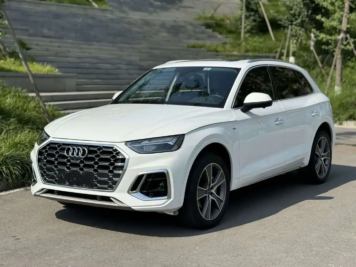 2022 Audi Q5L 2.0T 252HP L4 7DCT