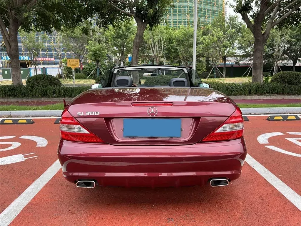 2011 Mercedes-Benz SL Class 3.0L 231HP V6 7AT,autocango,china used car exporter,china ev exporter,chinese used car exporter,chinese used ev exporter