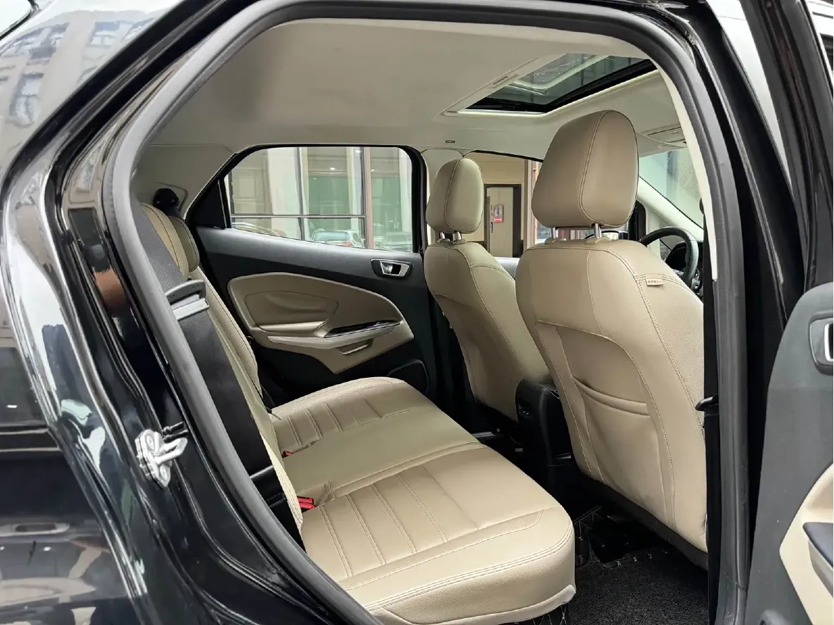 2018 Ford EcoSport 1.0T 125HP L3 6AT,autocango,china used car exporter,china ev exporter,chinese used car exporter,chinese used ev exporter