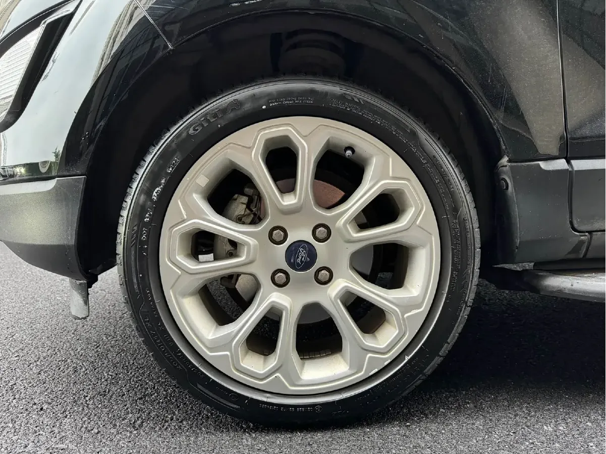 2018 Ford EcoSport 1.0T 125HP L3 6AT,autocango,china used car exporter,china ev exporter,chinese used car exporter,chinese used ev exporter