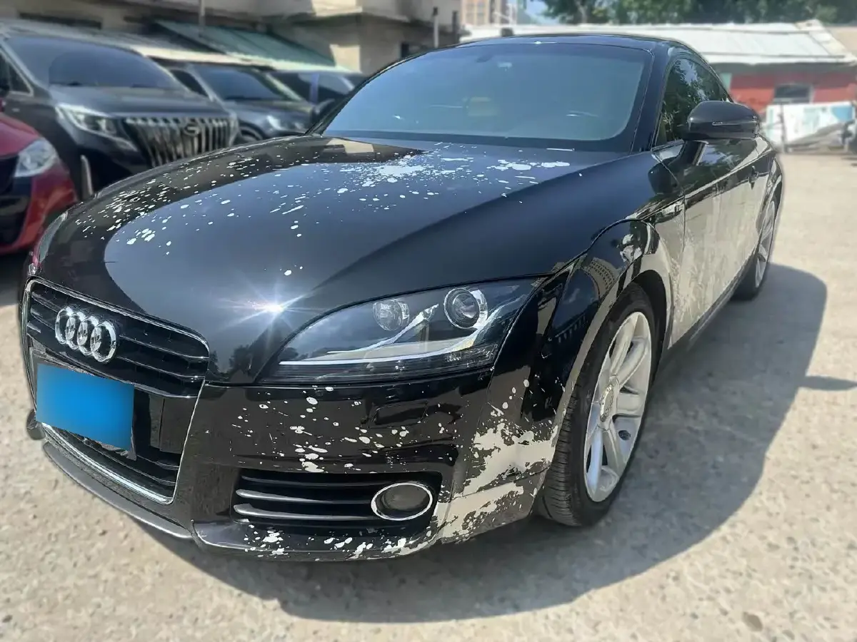 2010 Audi TT 2.0T 200HP L4 6DCT