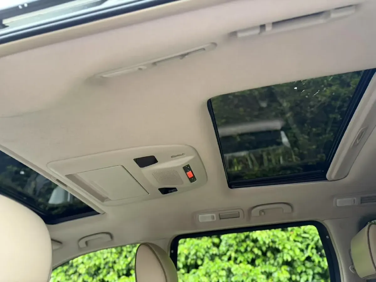 2015 Nissan Quest 3.5L 277HP V6 CVT,autocango,china used car exporter,china ev exporter,chinese used car exporter,chinese used ev exporter