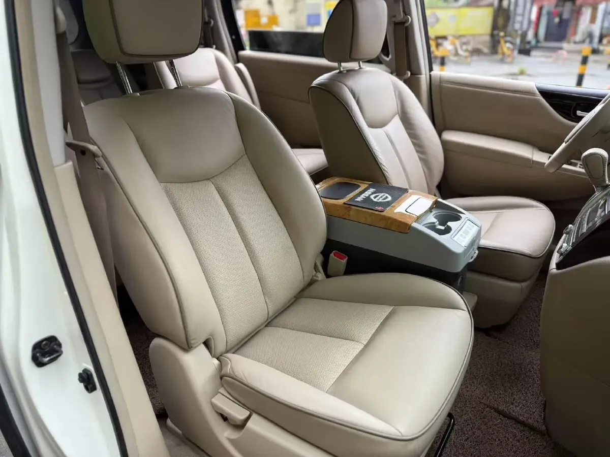 2015 Nissan Quest 3.5L 277HP V6 CVT,autocango,china used car exporter,china ev exporter,chinese used car exporter,chinese used ev exporter