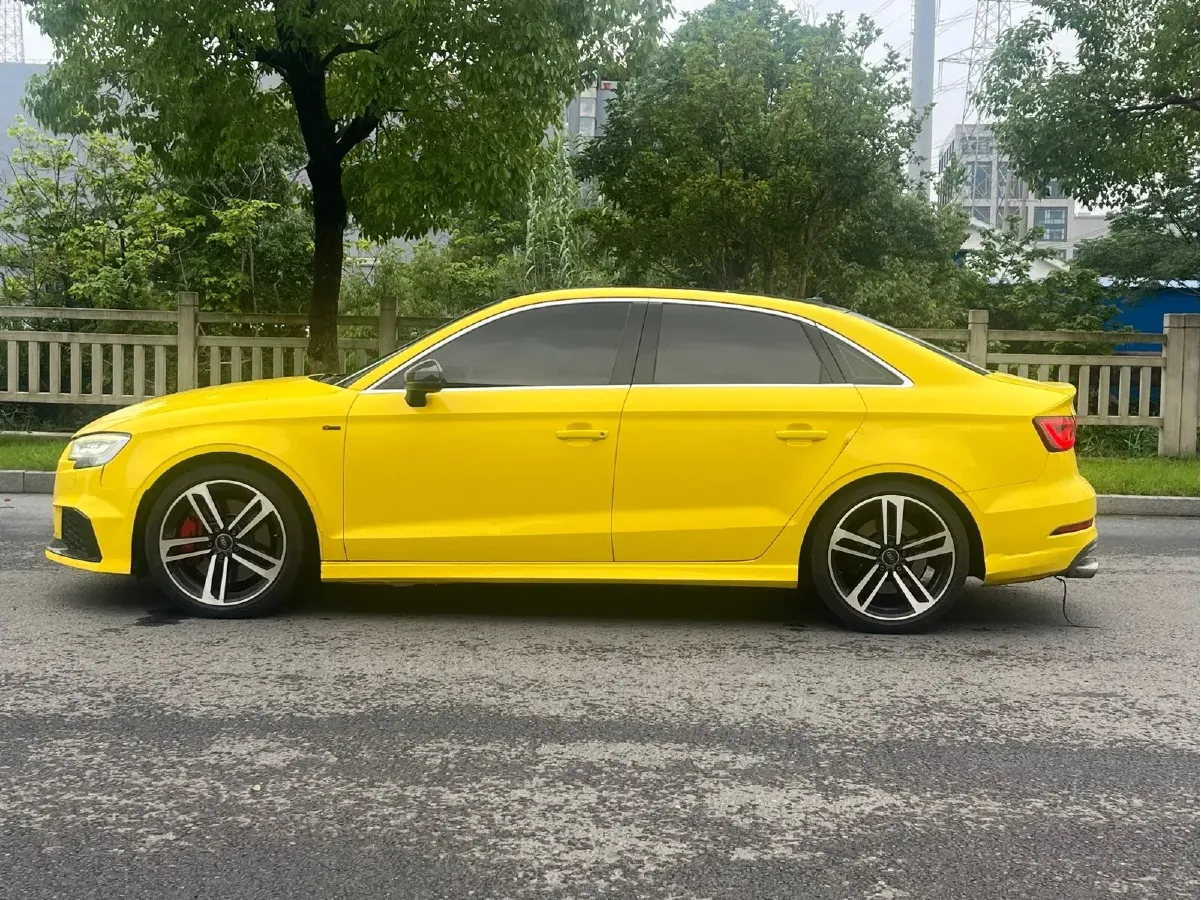 2015 Audi S3 2.0T 286HP L4 6DCT,autocango,china used car exporter,china ev exporter,chinese used car exporter,chinese used ev exporter