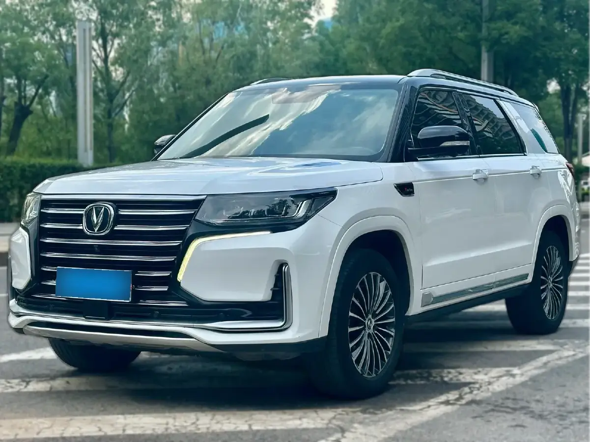 2019 ChangAn CS95 2.0T 233HP L4 6AT