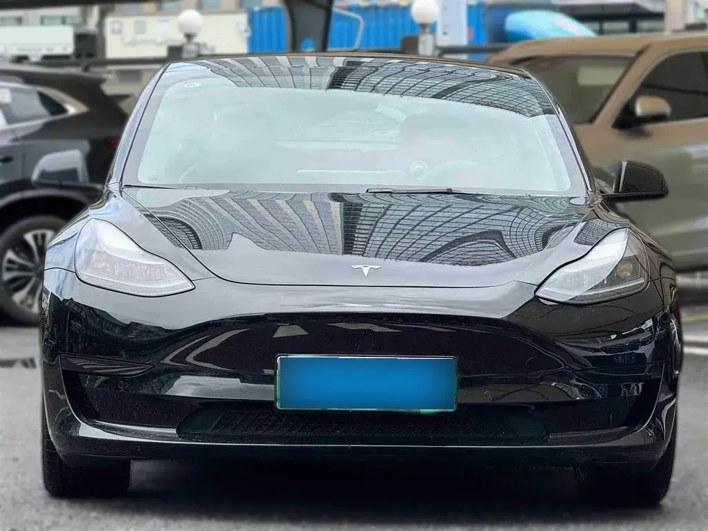 2022 Tesla Model 3 BEV 60KWH