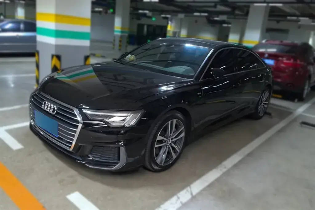 2021 Audi A6L 2.0T 190HP L4 7DCT