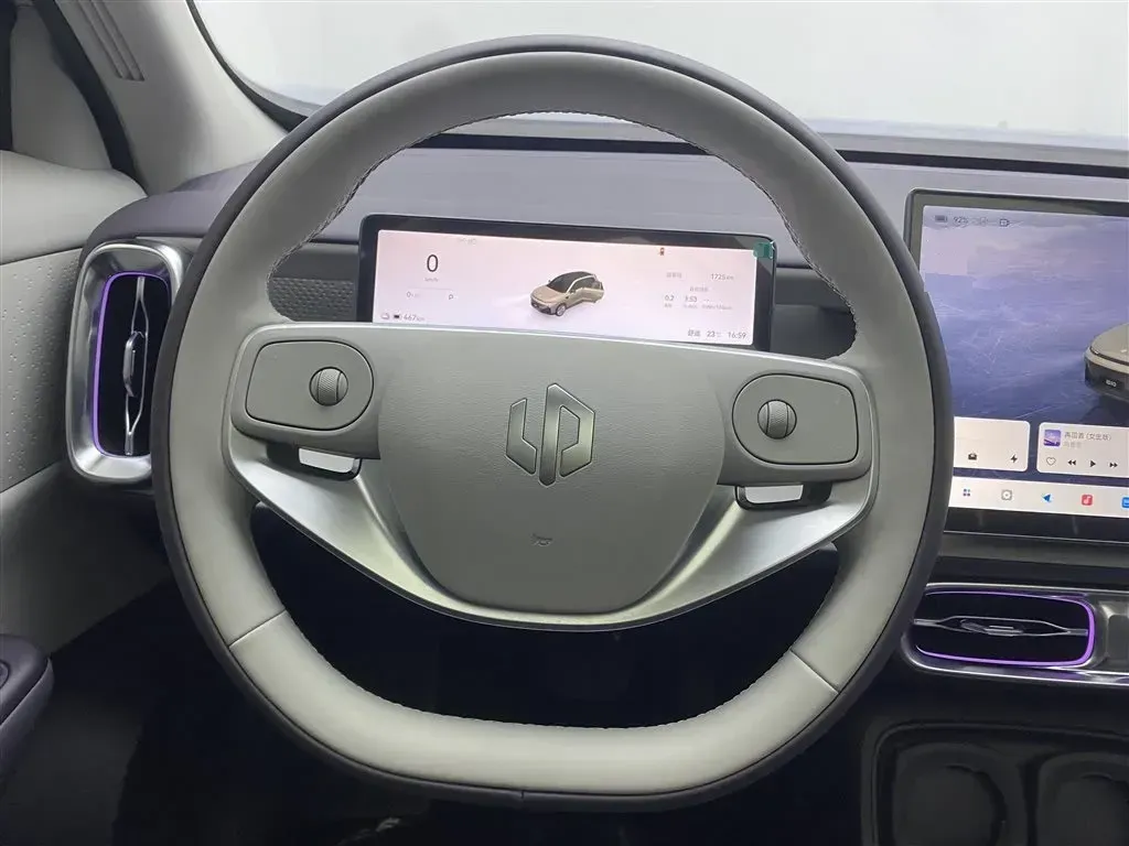 2025 Leapmotor B10 BEV 56.2KWH,autocango,china used car exporter,china ev exporter,chinese used car exporter,chinese used ev exporter