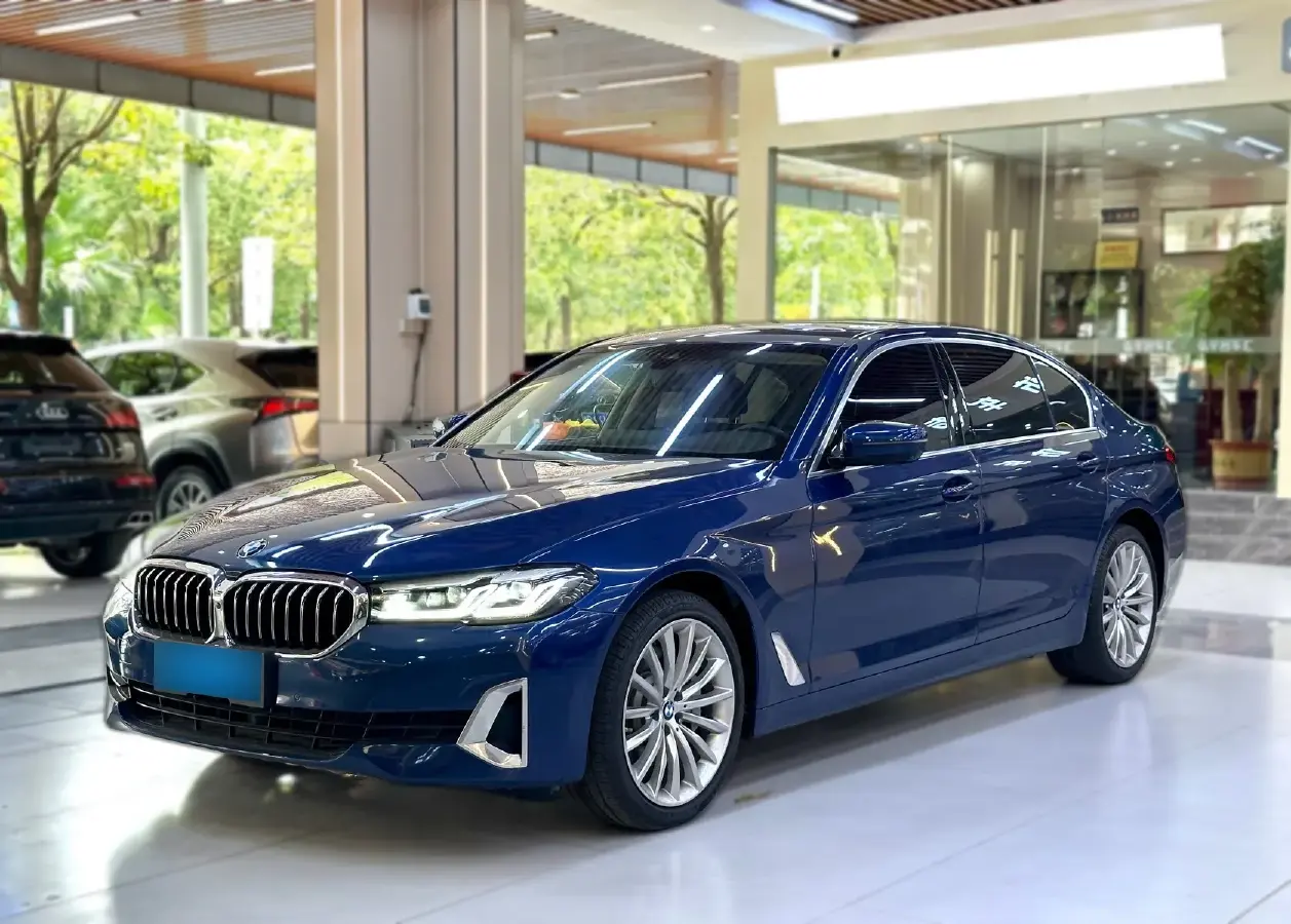 2021 BMW 5 Series 2.0T 252HP L4 8AT