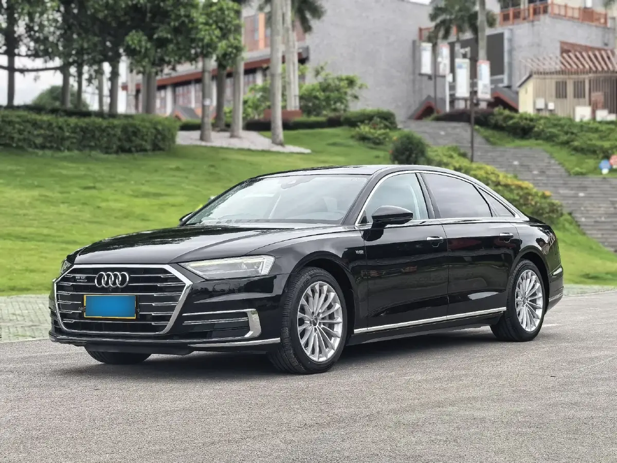 2018 Audi A8 3.0T 340HP V6 8AT